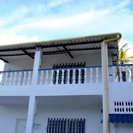 Cabanas Los Juanchos Covenas Exterior photo