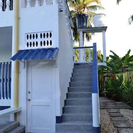 Cabanas Los Juanchos Covenas Exterior photo